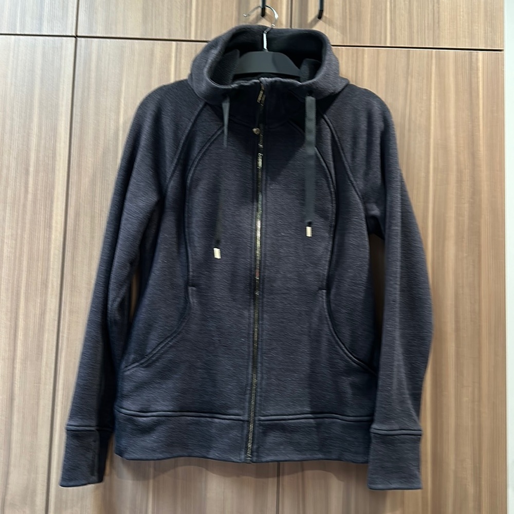 Plush Lululemon Scuba Hoodie Size 10